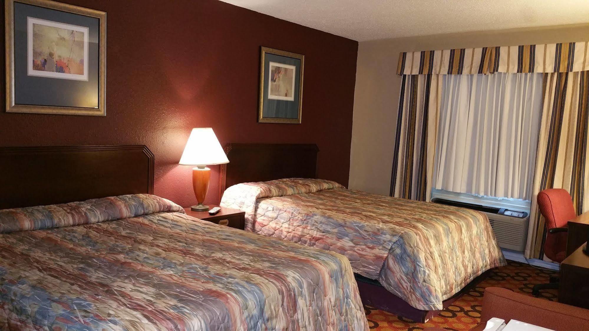 Executive Inn And Suites Waxahachie Dış mekan fotoğraf